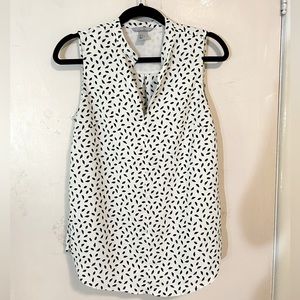 H&M Black and White Pattern Sleeveless Blouse